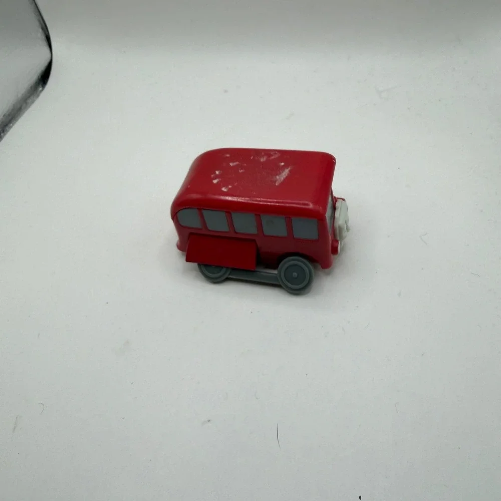 Vintage 1997 Thomas & Friends Bertie the Bus Wind Up Toy Tomy Britt Allcroft Red